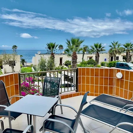 Апартаменты Beautiful With Sea View, Terrace And Pool *