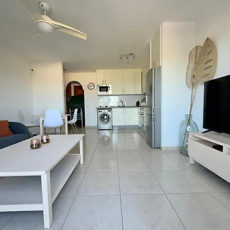 Beautiful With Sea View, Terrace And Pool *