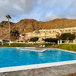 شقة Beautiful With Sea View, Terrace And Pool *